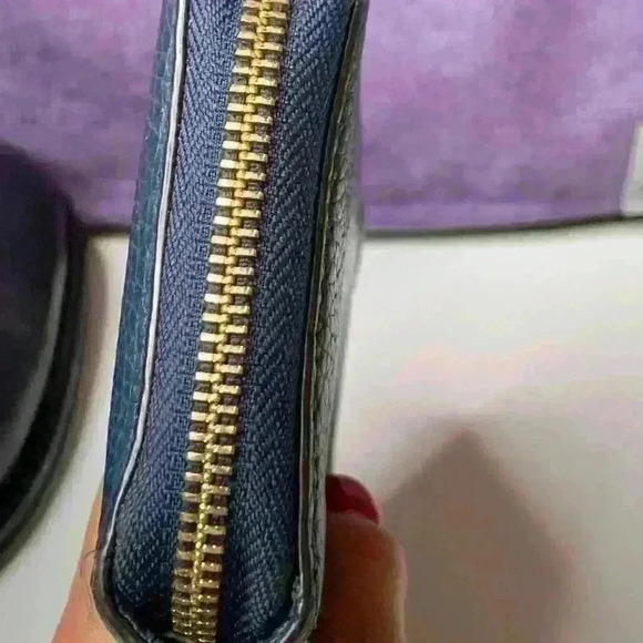 Michael Kors Navy Blue Wallet - Picture 15 of 16